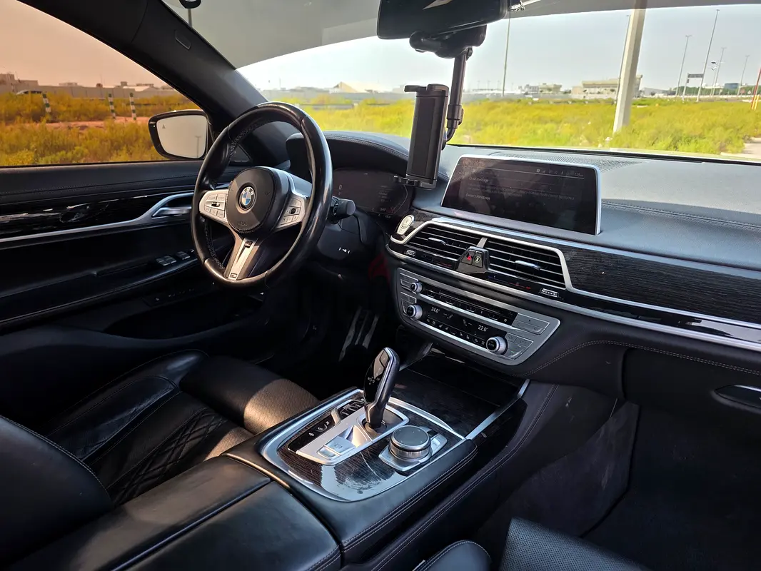 740Li