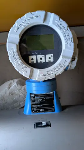 Gas Cylinder with Meter