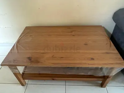 Elegant Wooden Coffee Table