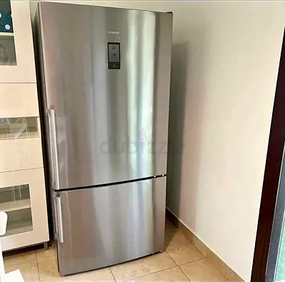 Siemens IQ700 Fridge bottom freezer Latest model