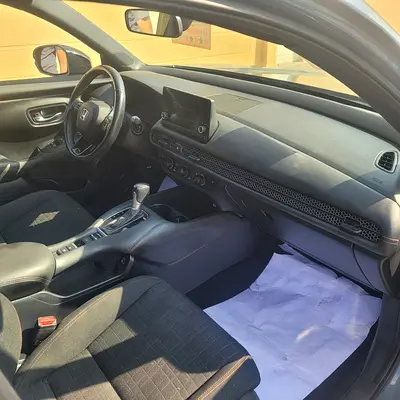 صورة 7 لـ 2023 Honda HR-V