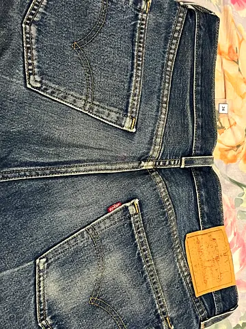 Levi’s 501 - W 32 L 30 - Button Fly