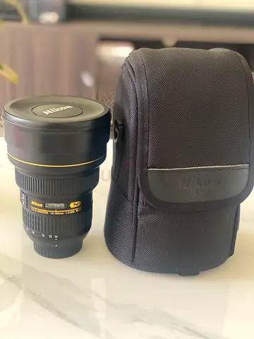 nikon 14-24mm f2.8 G wide angle zoom lens.            ( 14-24 , 24-70mm , 35mm , 50mm , 24mm )