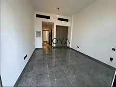 Private Garden - Modern Living