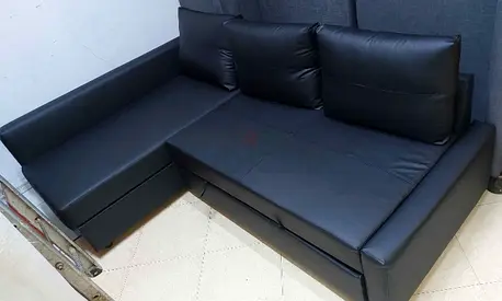 Stylish Black Leather Sectional Sofa bed