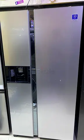 Hitachi glass door side by side refrigerator with water dispenser and automatic ice maker