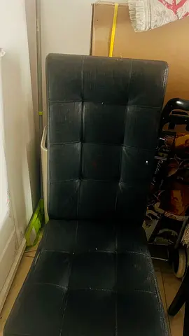 Comfortable Black Leather Dining Chair (Set of  6)