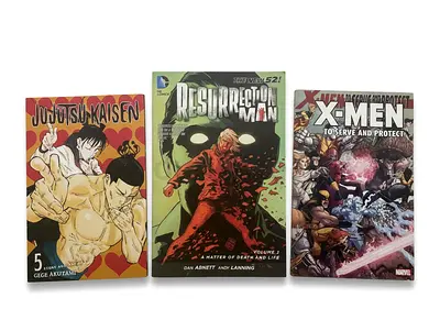 Two comic books and one magazine (marvel and dc)