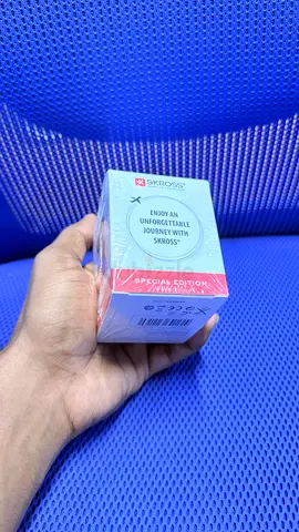 SKROSS PRO Light USB World Travel Adapter – Compact Special Edition