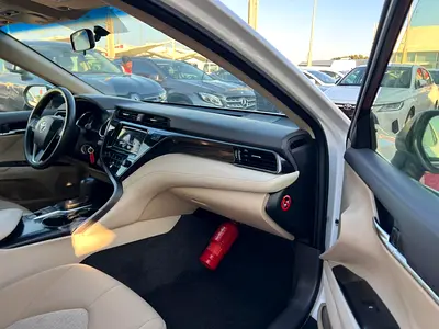 2019 Toyota CAMRY 照片 11