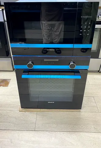 Siemens built-in 60cm iQ500 oven and microwave complete set for sale