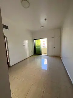 COZY – One Bedroom &amp; Living Room with Balcony