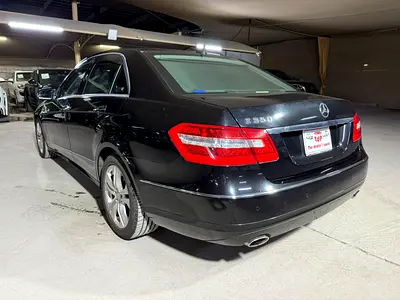 2010 Mercedes-BENZ E-CLASS — миниатюра 4