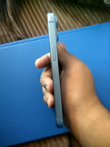 Sleek and Stylish Smartphone for Sale