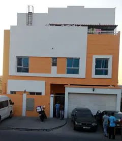 Bed space for bachelors Al Satwa dubai UAE