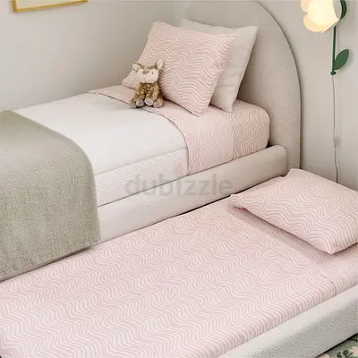 Cozy Kids Bedroom Bed Set with Soft Bedding
