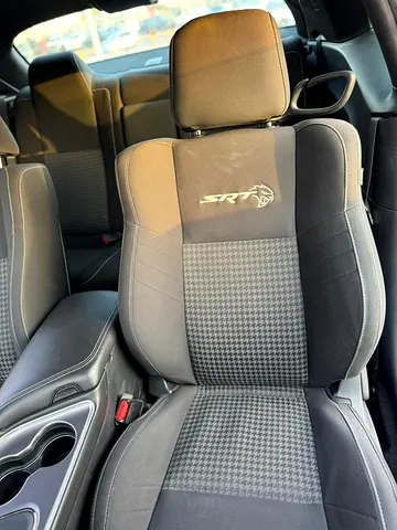 2019 Dodge CHALLENGER — миниатюра 17