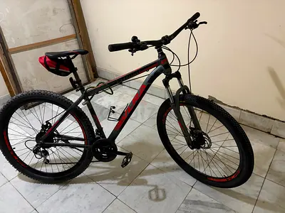 Mountain Bike Wheel - Durable and Ready for Adventure 29 inch VLRA rarest bikes brand new tyres seat