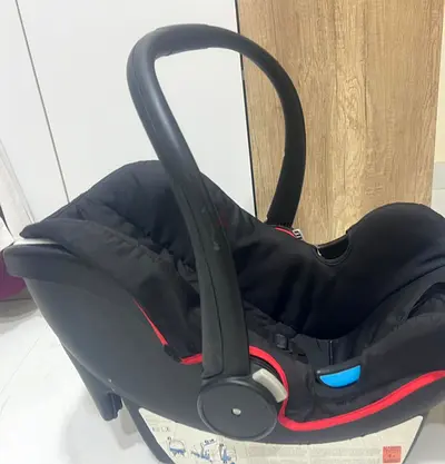 Gently Used Infant Car Seat for Sale