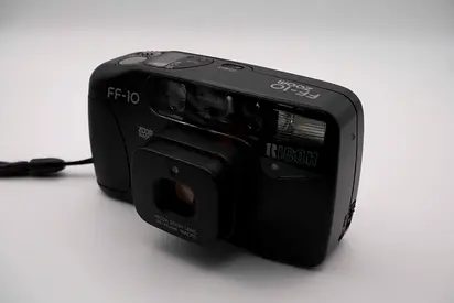 Ricoh FF-10 ZOOM 35mm film camera