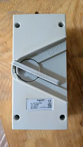 Schneider Electric WHT 35 Switch