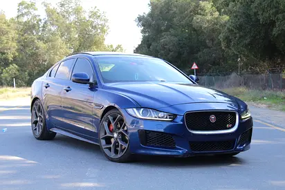 EXCELLENT CONDITION I JAGUAR XE S I 2016 I GCC