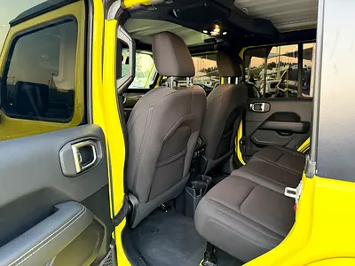 2023 JEEP WRANGLER — миниатюра 12