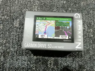 Garmin Drive 53 GPS Navigator - Live Traffic Included