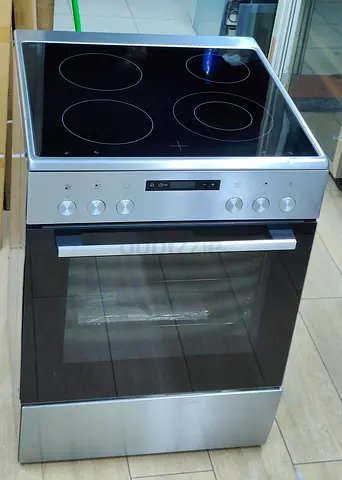 Siemens electric ceramic 4 zone cooking range oven fan stove 60x60