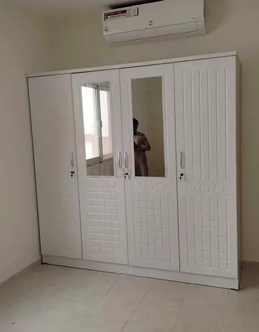 Modern design new 4door wardrobe available good quality