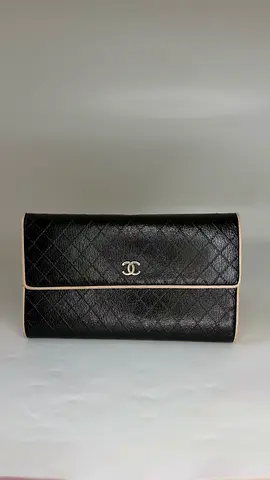 Chanel Wallet Quilted CC Logo Black and Cream Long Fold Purse