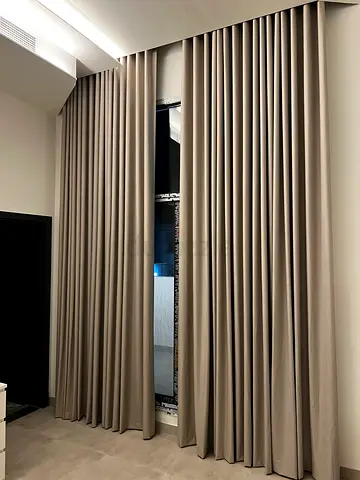 Curtain in Dubai