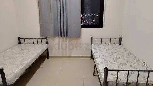 ROOM AVAILABLE NAKHEEL BACK SIDE DAY TO DAY