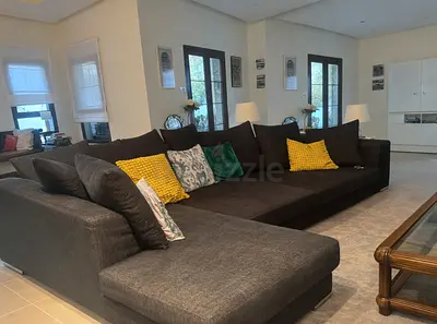 Stylish and Spacious Sectional Sofa