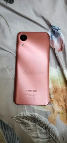 Samsung Smartphone in Rose Gold - Great Condition