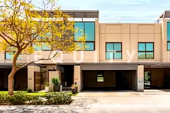 Sought After Location | Upgraded Villa | Vastu