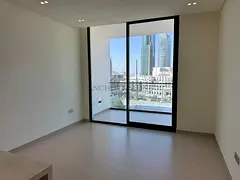 Brand New - Easy access - Large balcony