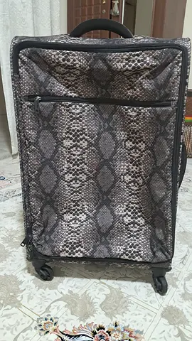 Stylish Python Print Travel Bag
