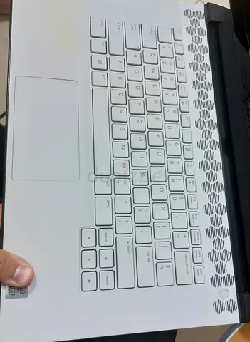 للبيع لابتوب Alineware Gaming قوي