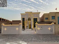 Spacious villa close to all amenities, directly opposite the mosque. Freehold ownership. Price inclu