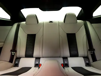 صورة مصغرة 15 لـ 2021 BMW M4