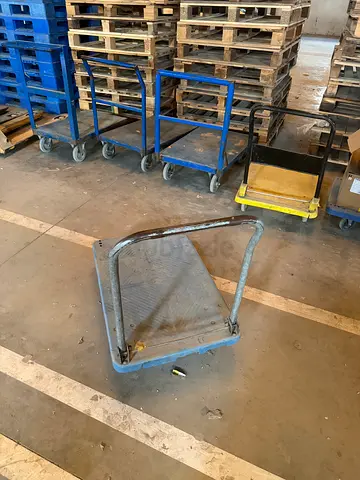 Flatbed Trolley 600 KG firesale 80% off