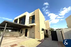THH 4 Bd | Single Row | Unfurnished | Vacant