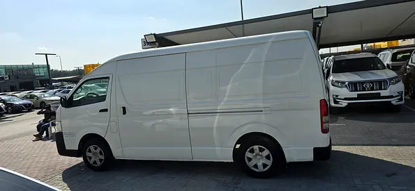 2016 Toyota HIACE 照片 4