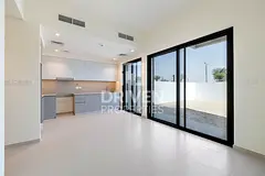 Single Row | Ready to Move in | Spacious Unit
