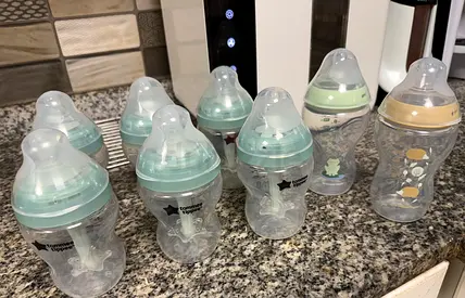 Set of 8 new Baby Bottles slow feed Anti-Colic Comfortable Feeding for gassy babies