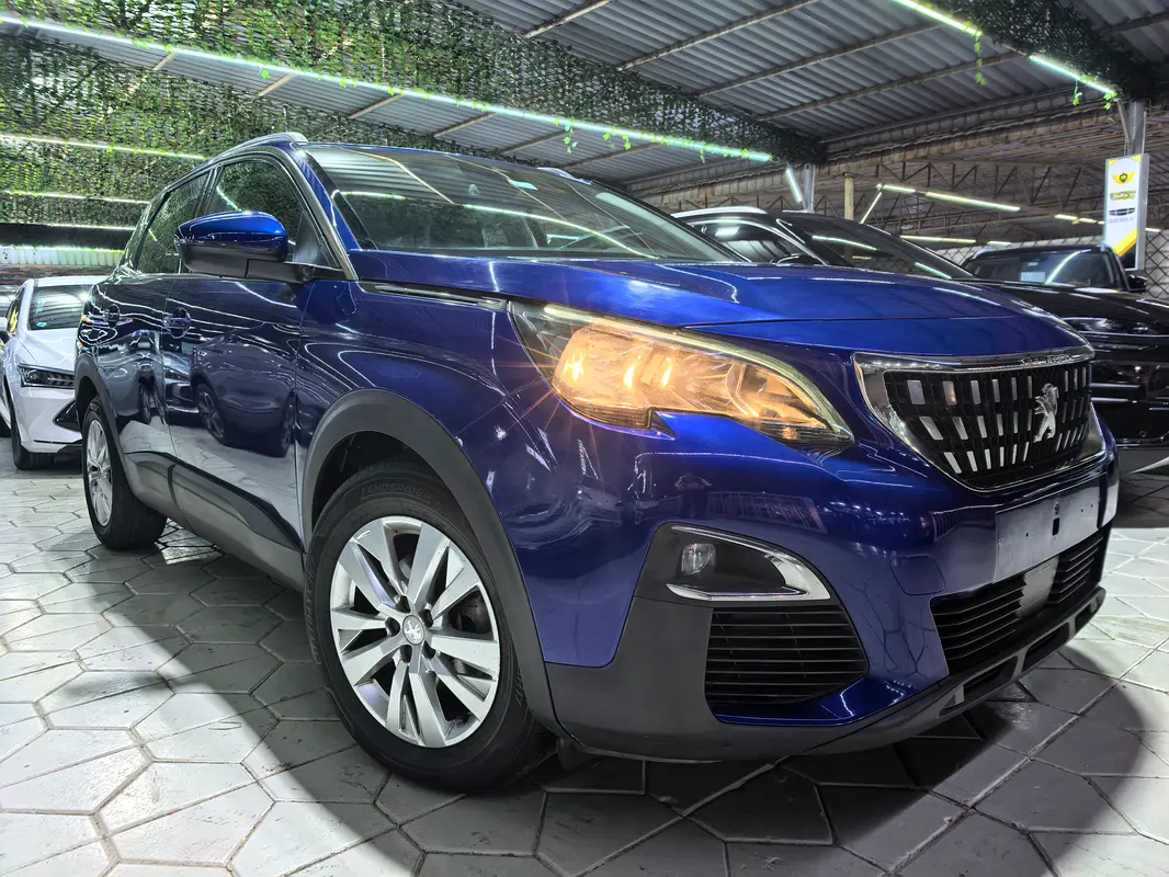 Peugeot 3008 2019 — photo 1 of 20