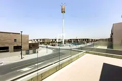 Single Row | Middle Unit | Vacant | Multiple Units