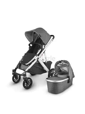Brand new Uppababy Vista V2 stroller with bassinet