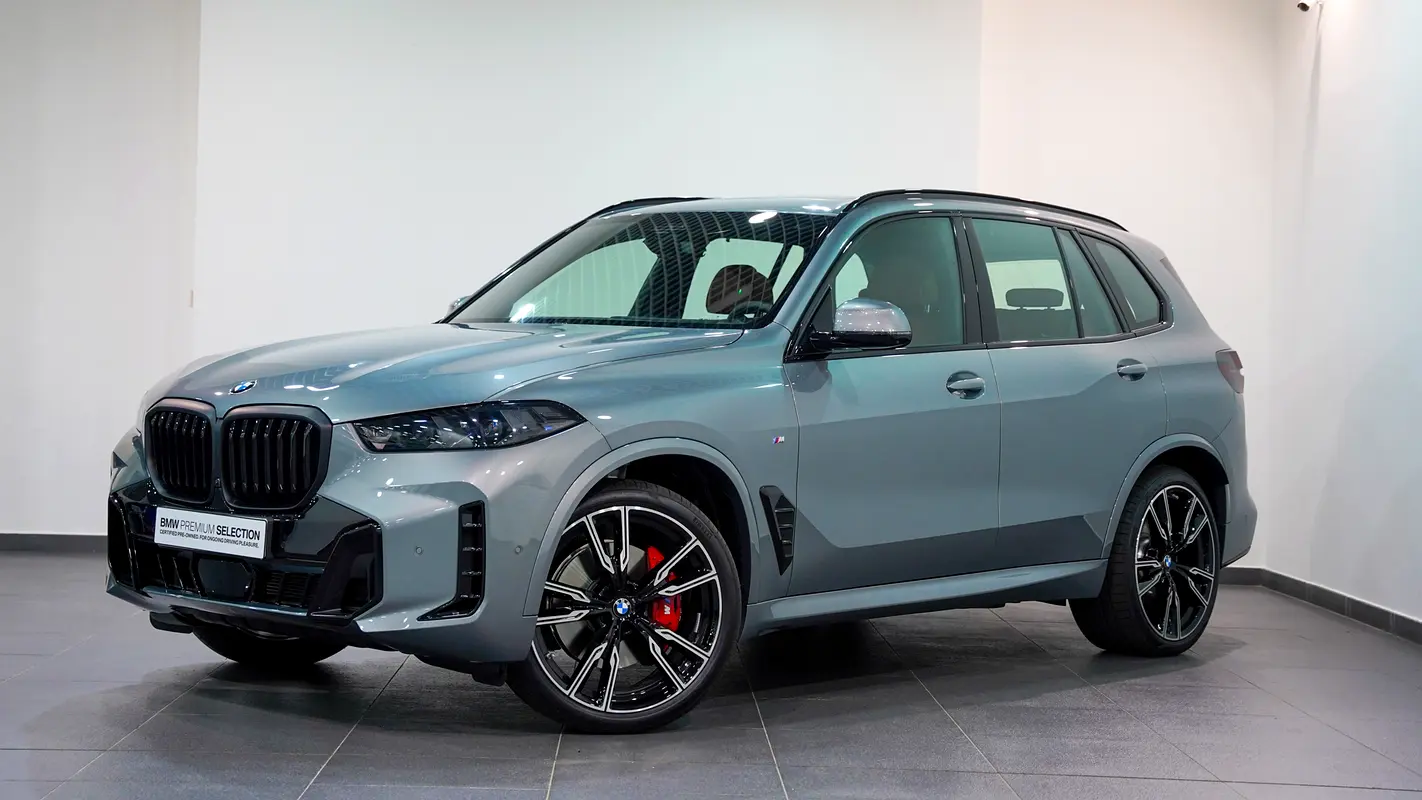 xDrive40i M Sport